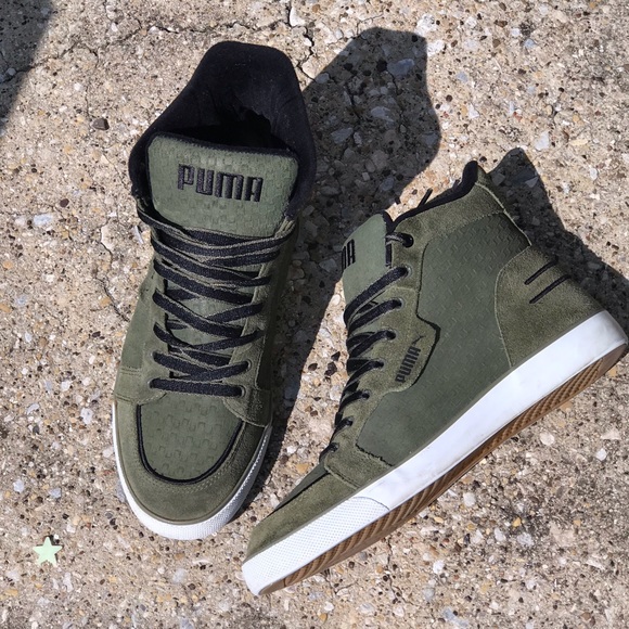 Puma Sneakers - Picture 2 of 8